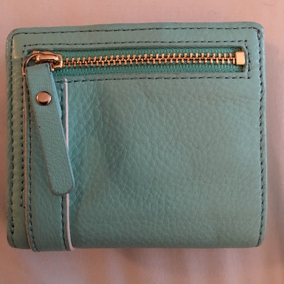 Kate Spade Wallet. Mint Green - Picture 4 of 6
